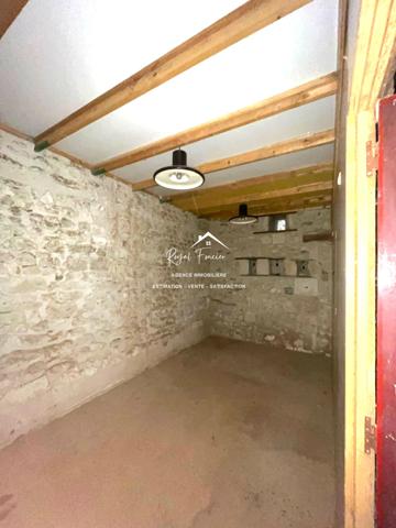 Maison de village à la campagne