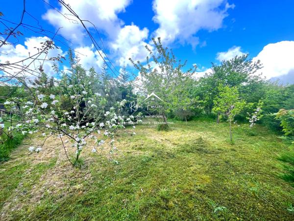 Maison de village à la campagne