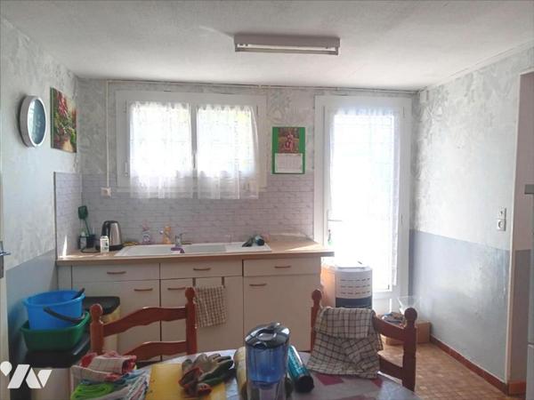 CHARMANTE MAISON 4 CHAMBRES AVEC JARDIN