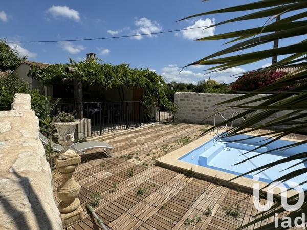 Mas 9 pièces de 300 m² à Beaucaire (30300)