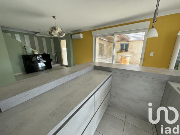 Mas 9 pièces de 300 m² à Beaucaire (30300)