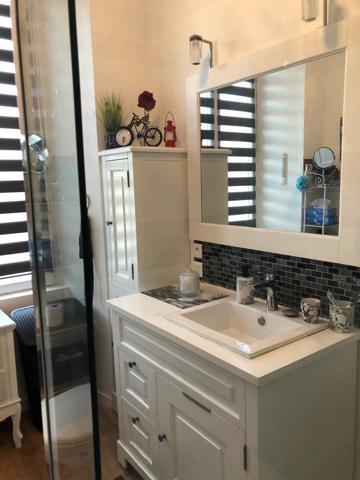 Maison de 160m2 5 chambres à Ardillières proche Aigrefeuille