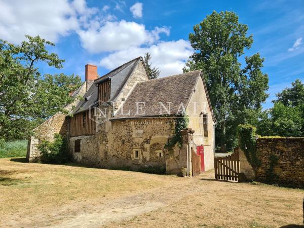 Logis des XVe et XVIe siècles sur 8 hectares ou 29 hectares