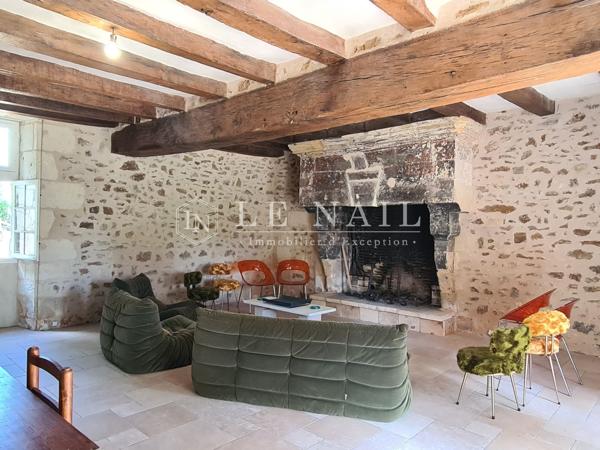 Logis des XVe et XVIe siècles sur 8 hectares ou 29 hectares