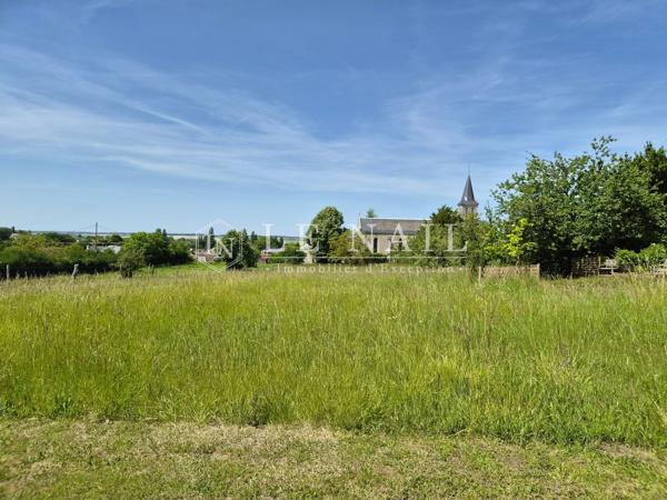 Elégant presbytère de 1710 au cœur d’un village du sud de la Vallée de la Loire