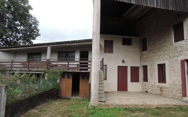 Maison à vendre    5 pièces • 146 m2 Songieu