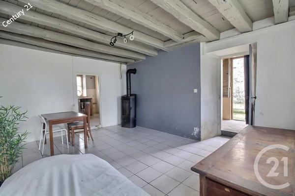 Maison à vendre  3 pièces - 65 m 2   MONTMIRAIL  - 51