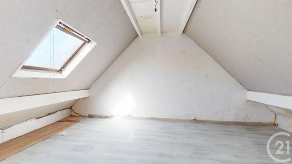 Maison à vendre  3 pièces - 65 m 2   MONTMIRAIL  - 51