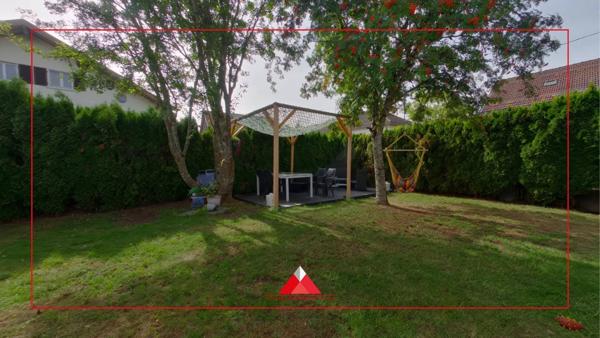 Maison familiale dans le centre de Frasne avec appartement indépendant