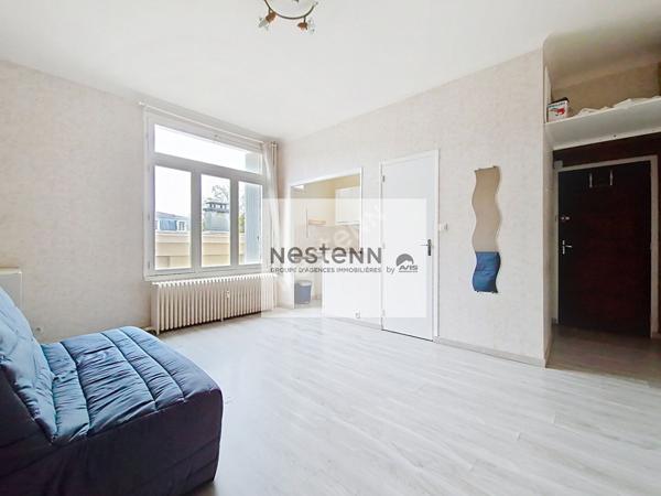 Appartement 1 pièce(s) 24.17 m2 idéalement situé face au Parc de Blossac, en plein coeur de ville du secteur du Plateau à Poitiers !