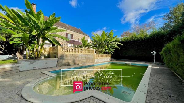 Propriété rare ? Deux maisons indépendantes dans un écrin de verdure à La Queue-en-Brie