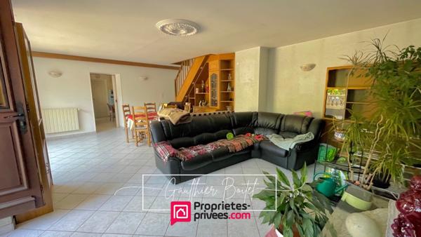 Propriété rare ? Deux maisons indépendantes dans un écrin de verdure à La Queue-en-Brie