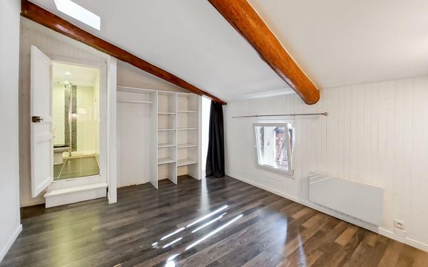 Maison à vendre    5 pièces • 144 m2 Pierrevert