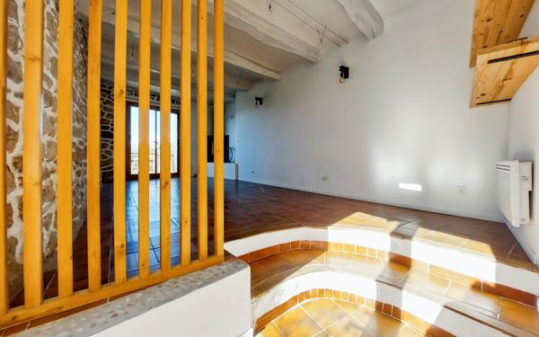 Maison à vendre    5 pièces • 144 m2 Pierrevert