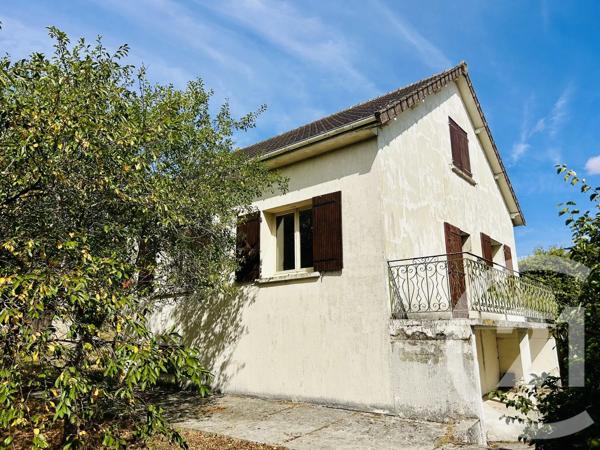 Maison à vendre  5 pièces - 95 m 2   ESTERNAY  - 51
