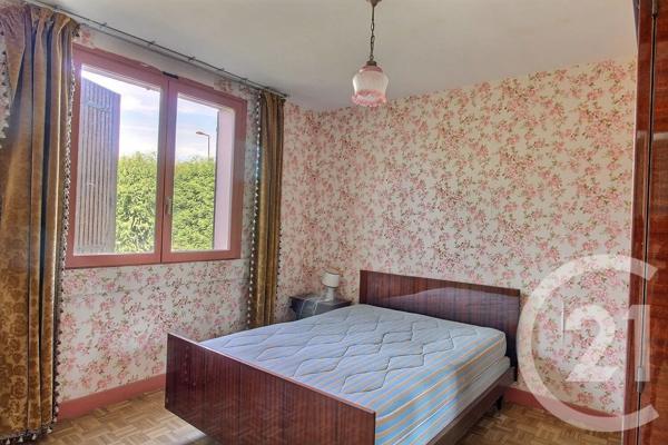 Maison à vendre  5 pièces - 95 m 2   ESTERNAY  - 51