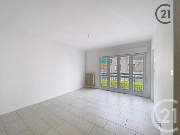 Appartement F1 à vendre  1 pièce - 25,50 m 2   TROYES  - 10