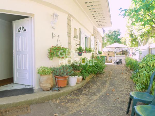 AUBERGENVILLE - Maison 7 pièces / 4 chambres