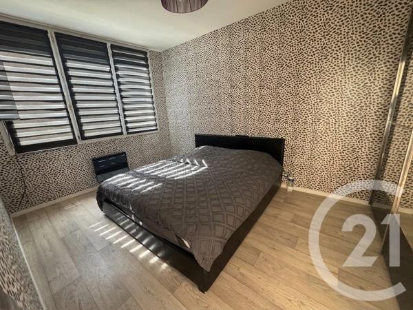 Maison à vendre  4 pièces - 125 m 2   EPERNAY  - 51