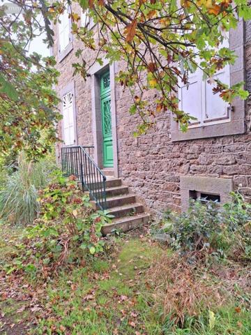 Appartement à louer à Saint-Malo en Ille-et-Vilaine (35400), ref : 35084-L355   
Paramé