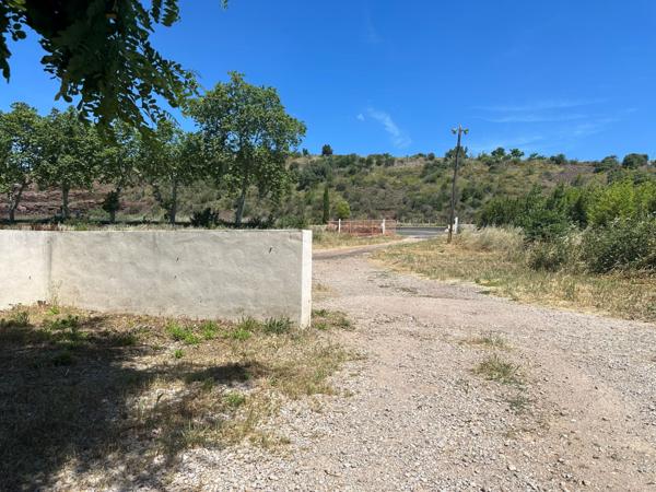 Lodève (34700) Immeuble de rapport à Lodève Idéal investissement locatif clé en main – Revenus immédiats – Aucune charge à pr