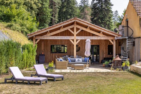 Vente Maison de luxe Les Eyzies 15 Pièces 449 m²