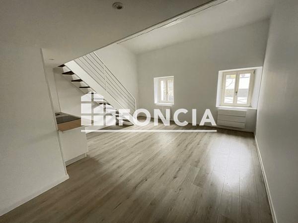 Location Appartement 2 pièces 40 m² - 41 RUE DES PONTS Nancy 54000