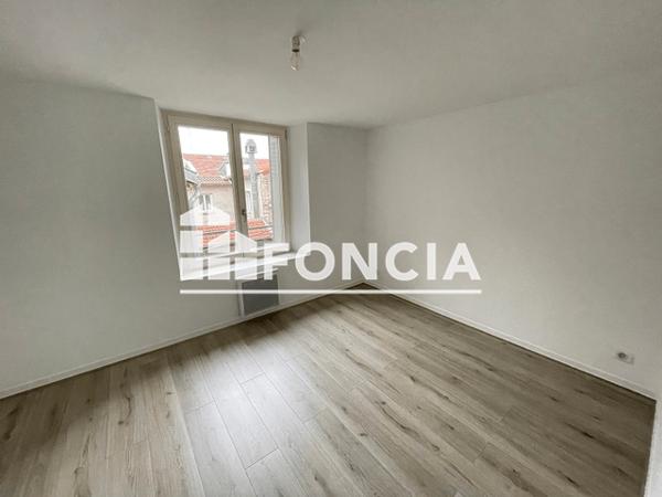 Location Appartement 2 pièces 40 m² - 41 RUE DES PONTS Nancy 54000