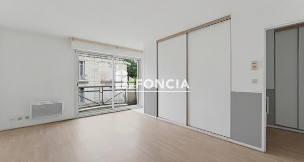 À vendre Studio 28.97 m² - Talence 33400