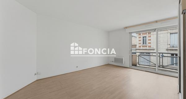À vendre Studio 28.97 m² - Talence 33400