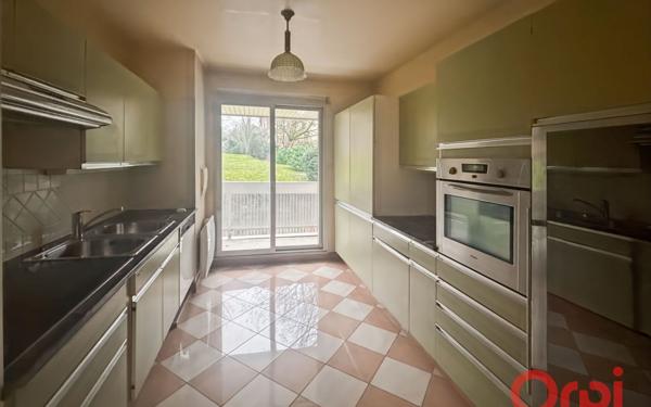 Appartement à vendre    4 pièces • 123,30 m2 Montmorency