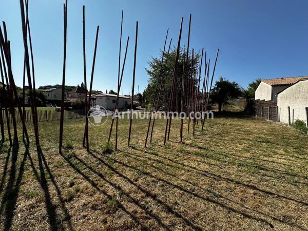 Vente Terrain 994 m2 à Neuvic