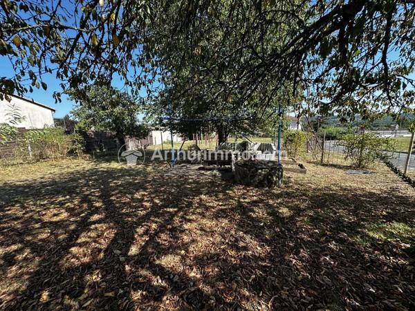 Vente Terrain 994 m2 à Neuvic