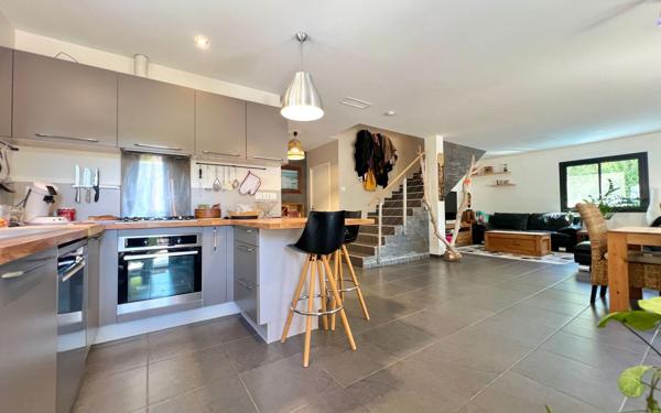 Maison à vendre    4 pièces •  Béziers