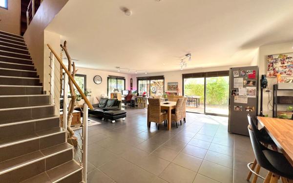 Maison à vendre    4 pièces •  Béziers