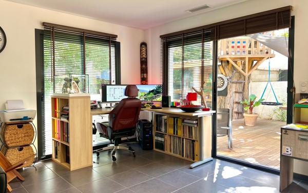 Maison à vendre    4 pièces •  Béziers