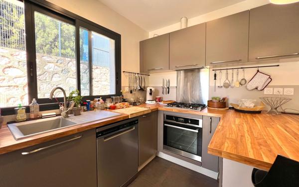 Maison à vendre    4 pièces •  Béziers