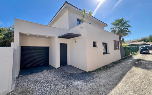 Maison à vendre    4 pièces •  Béziers