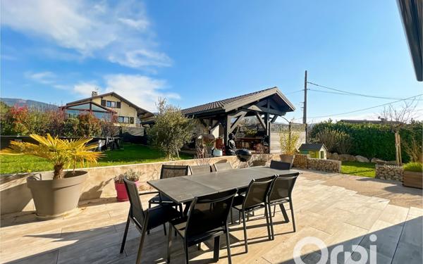 Maison à vendre    6 pièces •  Bons-en-Chablais