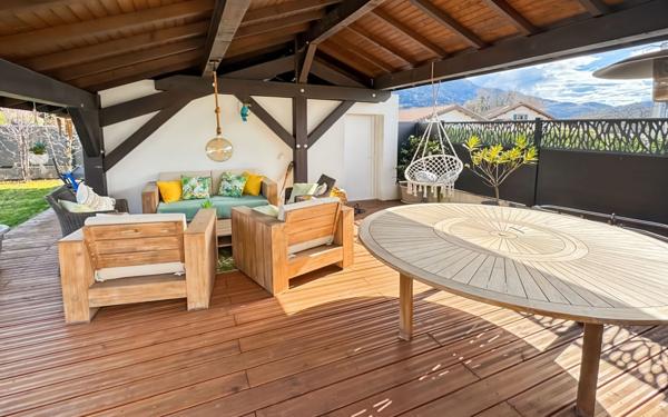 Maison à vendre    6 pièces •  Bons-en-Chablais