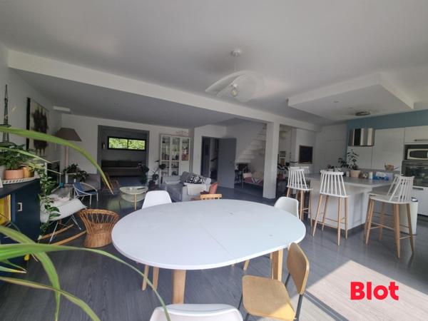 Maison 8 pièce(s)