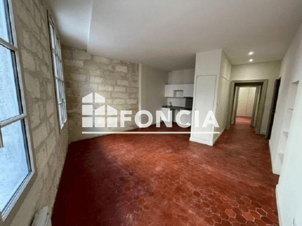 Location Appartement 2 pièces 52.42 m² - 15 RUE D'AMPHOUX Avignon 84000