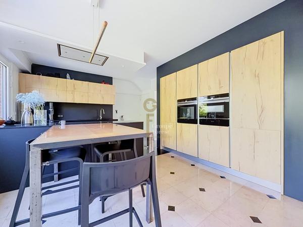 Maison 4 chambres - Garage et jardin - Secteur QUESNE