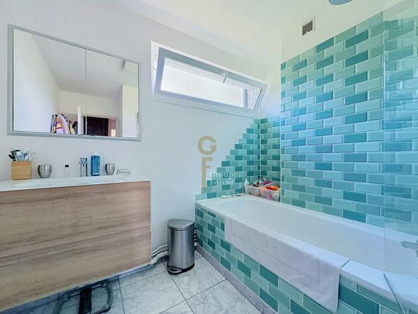 Maison 4 chambres - Garage et jardin - Secteur QUESNE