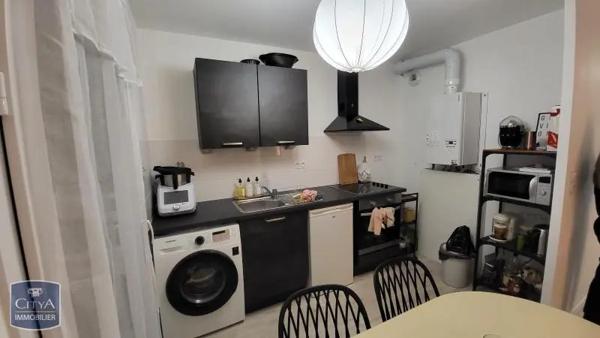 Appartement à louer 2 pièces 43.9m² Montlouis-sur-Loire (37270)