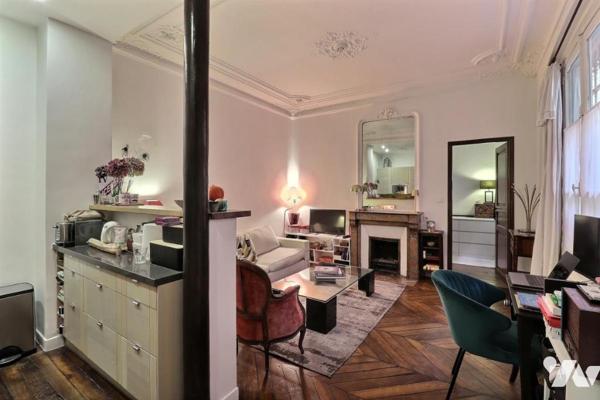 Appartement 2 pièces - Au cœur du 9ème