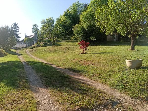 Le Pertuis(43), maison de 120 m2 habitables, 3 chambres, piscine sur 3.444 m2 de terrain