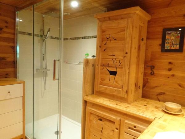 Le Pertuis(43), maison de 120 m2 habitables, 3 chambres, piscine sur 3.444 m2 de terrain