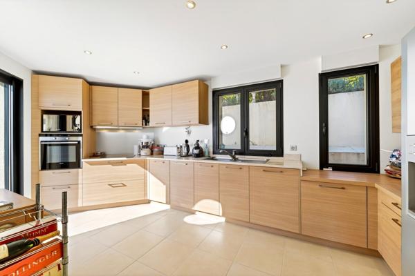 Vente Maison de luxe Carqueiranne 9 Pièces 260 m²
