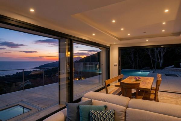 Vente Maison de luxe Carqueiranne 9 Pièces 260 m²